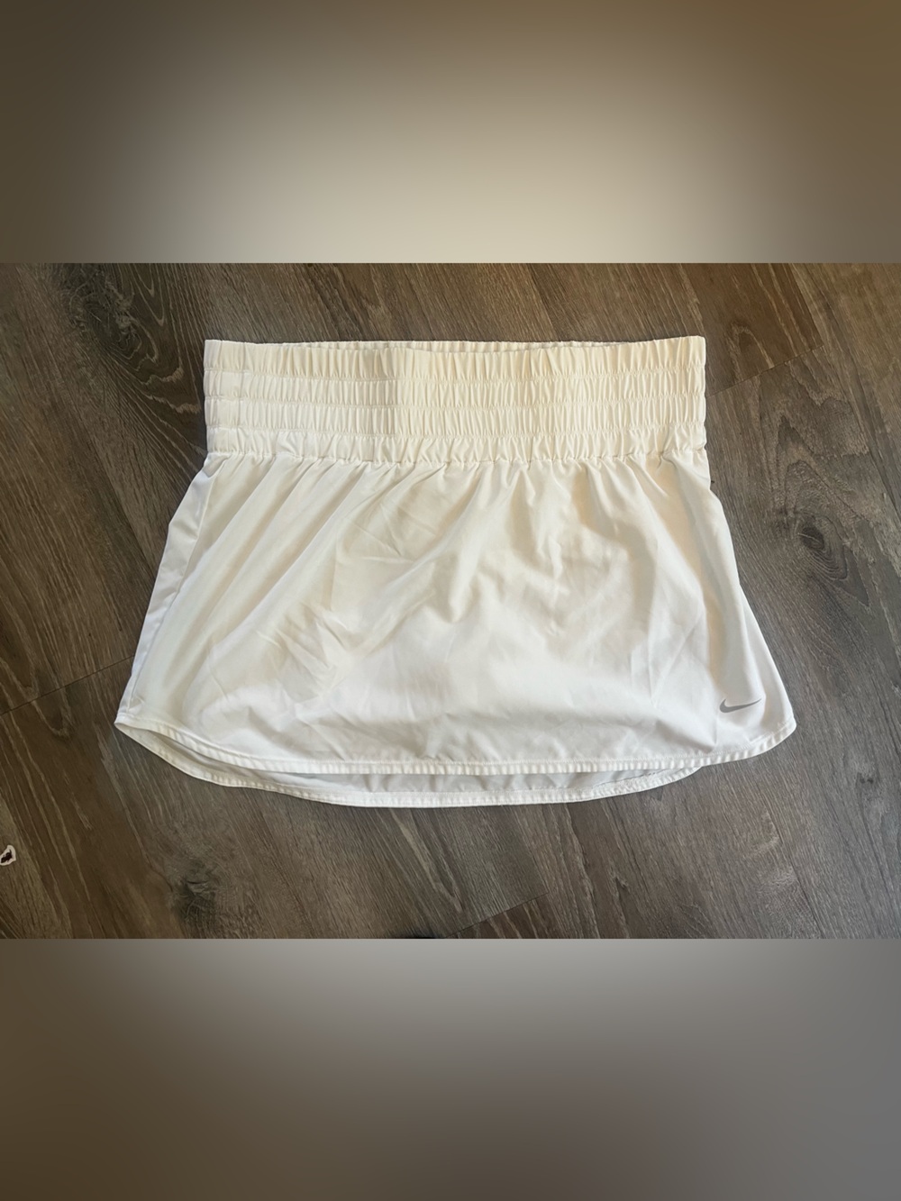 Nike White Dri-FIT Skort Waist Control Soft Athletic Style Mint Condition XL